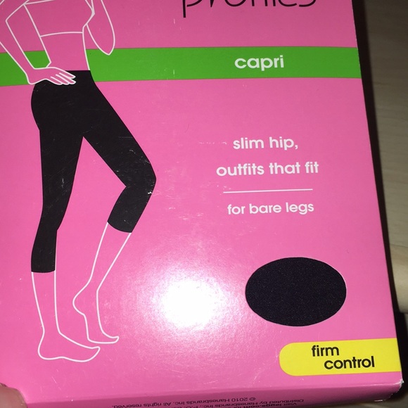 Last 2 Womens L’eggs Profiles Capri Shapers Large - Picture 3 of 5